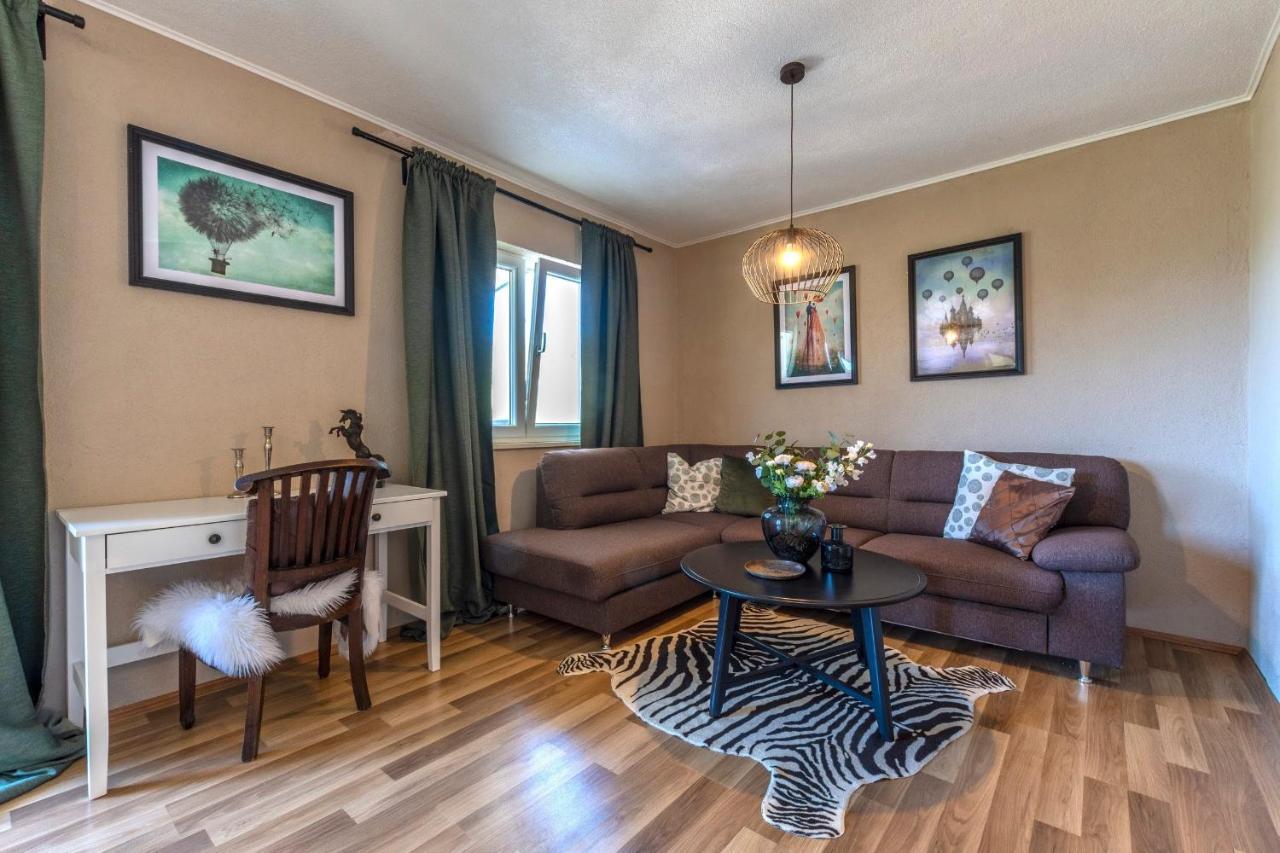Apartman Ella Peracko Blato Luaran gambar